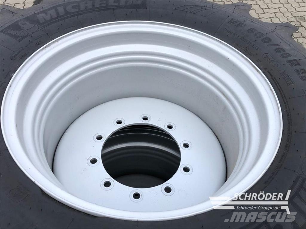 Michelin VF600/60 R28 +VF650/60 R42 Doppelräder