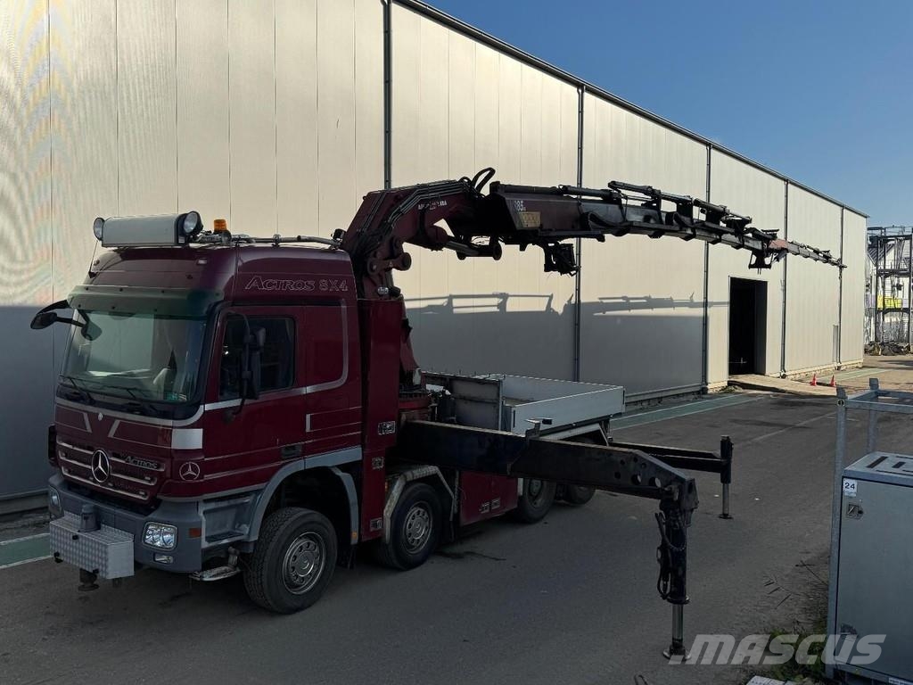 Mercedes-Benz Actros 4151 K 8X4 + CRANE 85 TON/M + FLYJIB + REMO Polovne dizalice za sve terene
