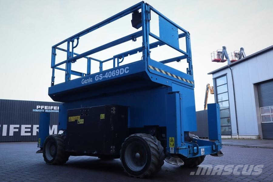 Genie GS4069 Electric, 14m Working Height, 363kg Capacit Scissor lifts