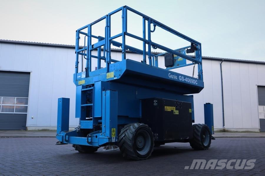 Genie GS4069 Electric, 14m Working Height, 363kg Capacit Scissor lifts