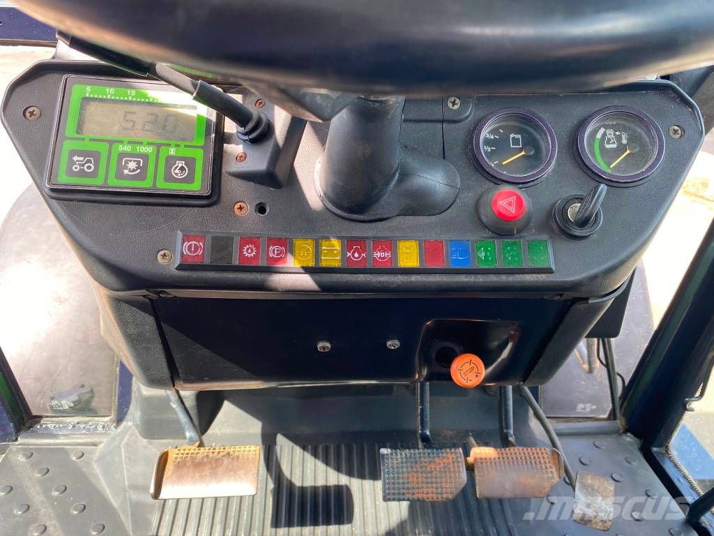 Deutz-Fahr DX 4.47 AgroXtra Traktory