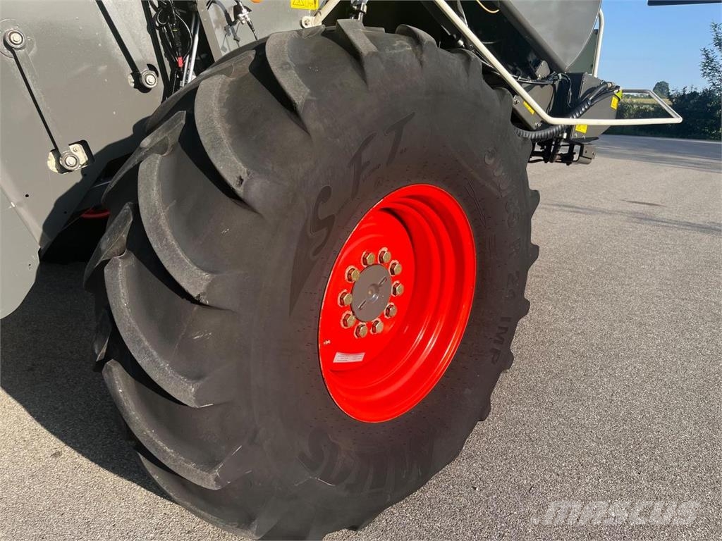 CLAAS Lexion 770 TT 联合收割机
