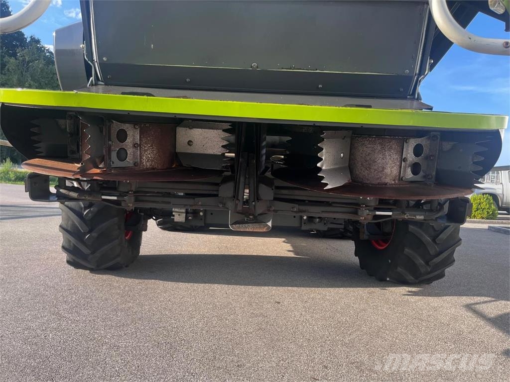 CLAAS Lexion 770 TT 联合收割机