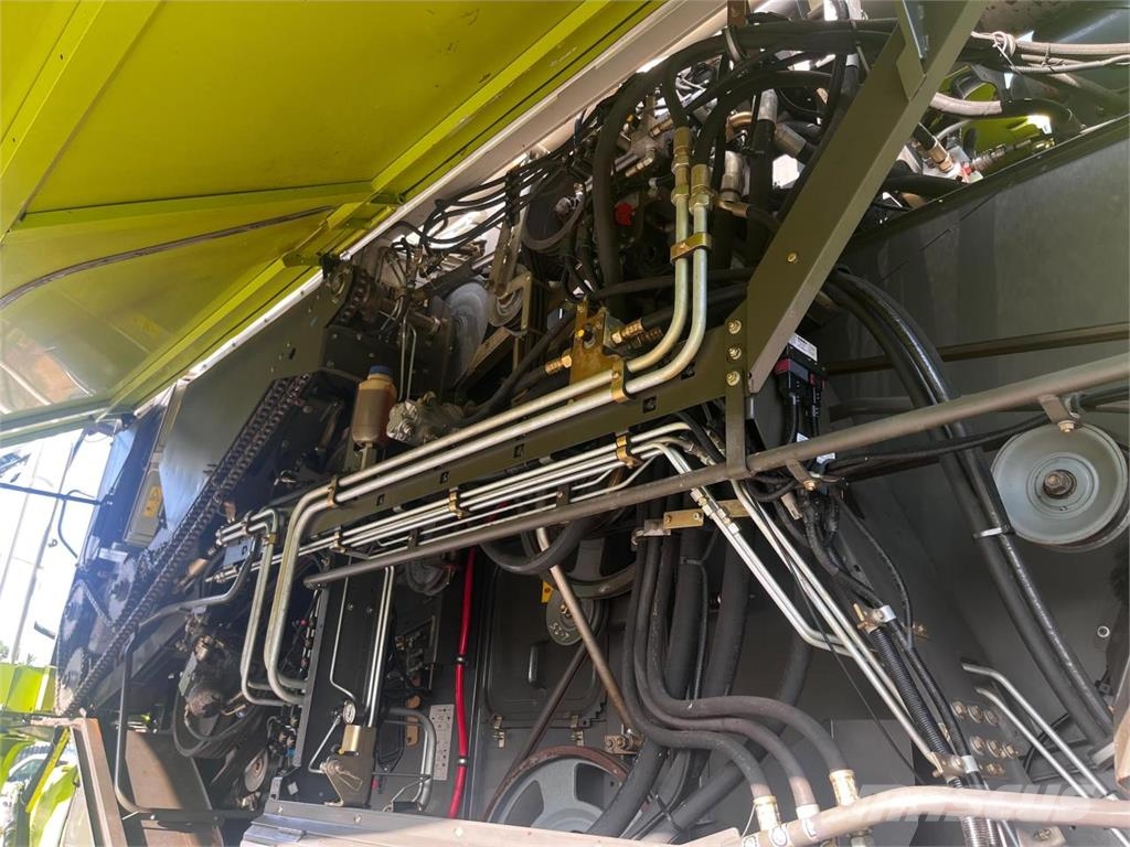 CLAAS Lexion 770 TT 联合收割机