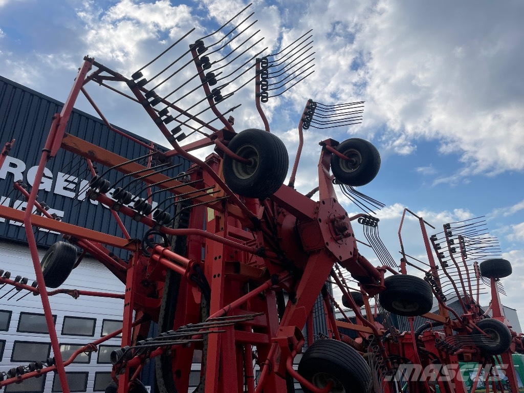 Kuhn GA 15021 Pöyhimet ja haravat