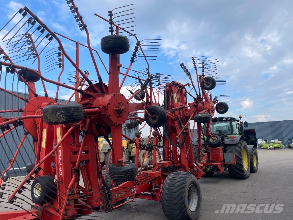 Kuhn GA 15021 Pöyhimet ja haravat