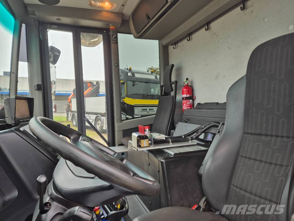 Mercedes Econic 2630 6x2/Hooklift/Generator Rol kiper kamioni sa kukom za podizanje tereta