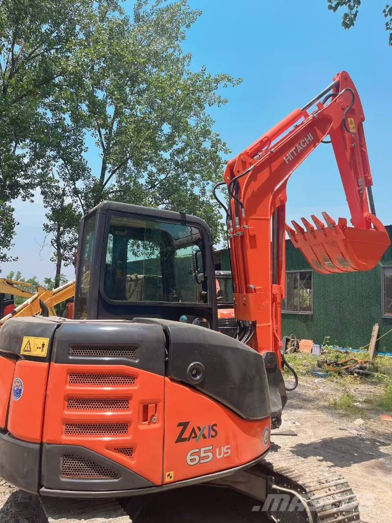 Hitachi ZX 65 US Mini bageri <7t