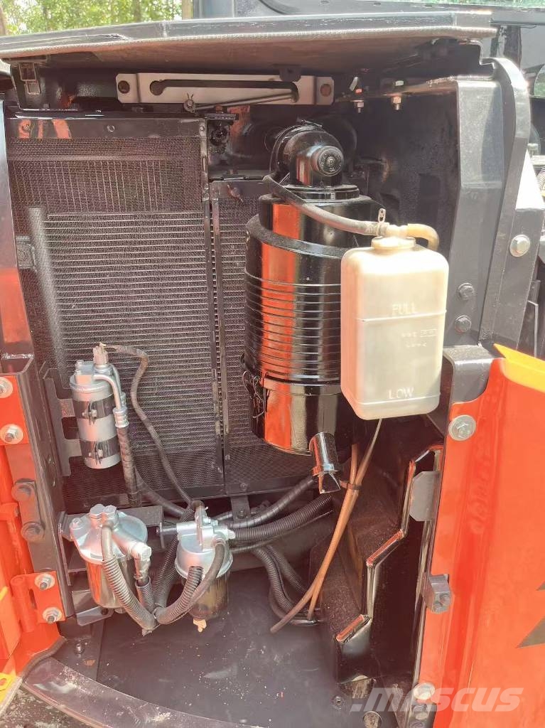 Hitachi ZX 65 US Mini bageri <7t