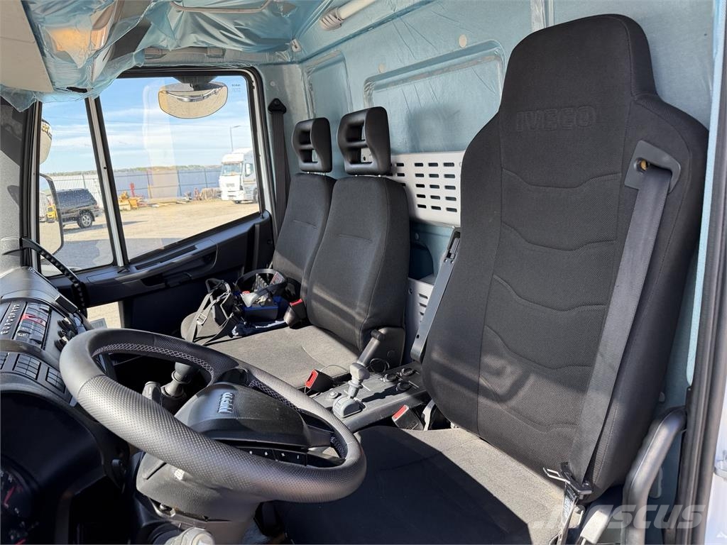 Iveco Iný model VIN 597 Kamioni sa kranom