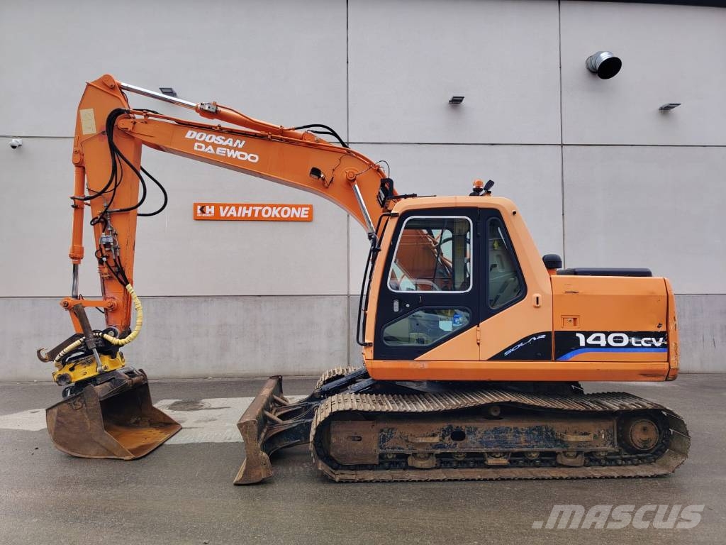 Doosan Solar 140 LC V Escavadoras de rastos