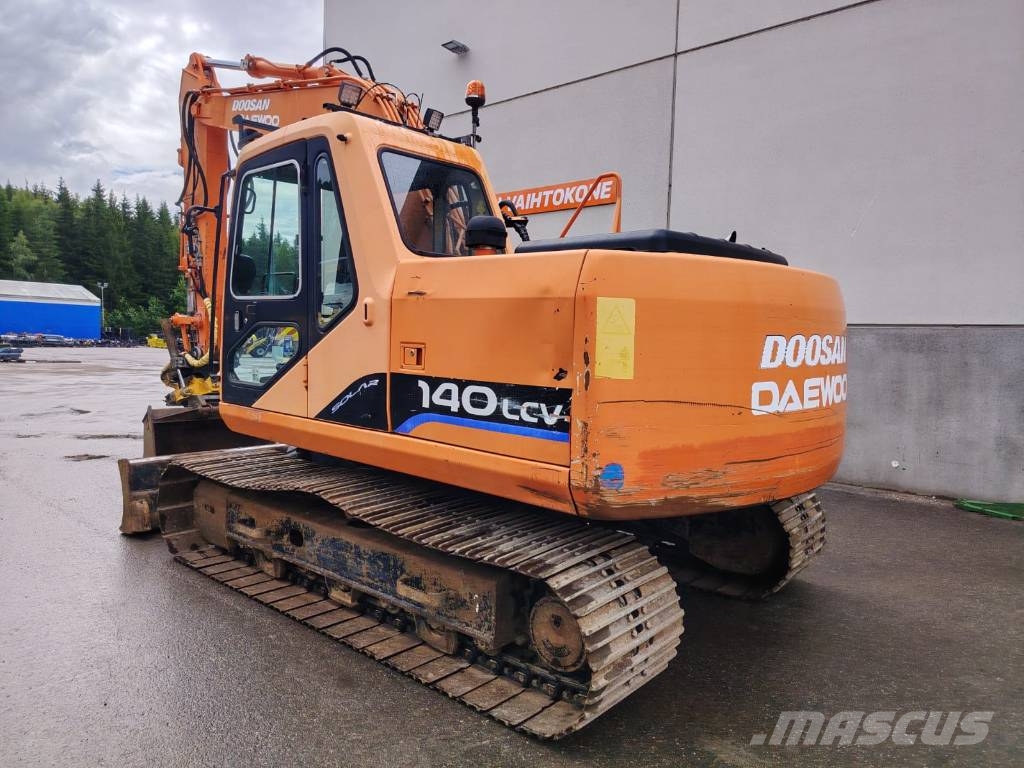 Doosan Solar 140 LC V Escavadoras de rastos