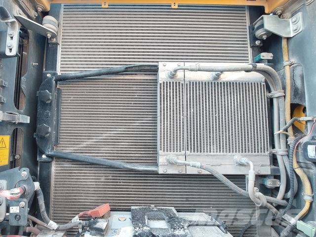 Liebherr R 960 SME Raupenbagger