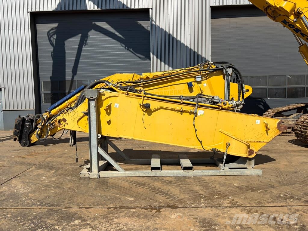 Komatsu PC490HRD-10 - 28m Demolition Boom Гусеничные экскаваторы