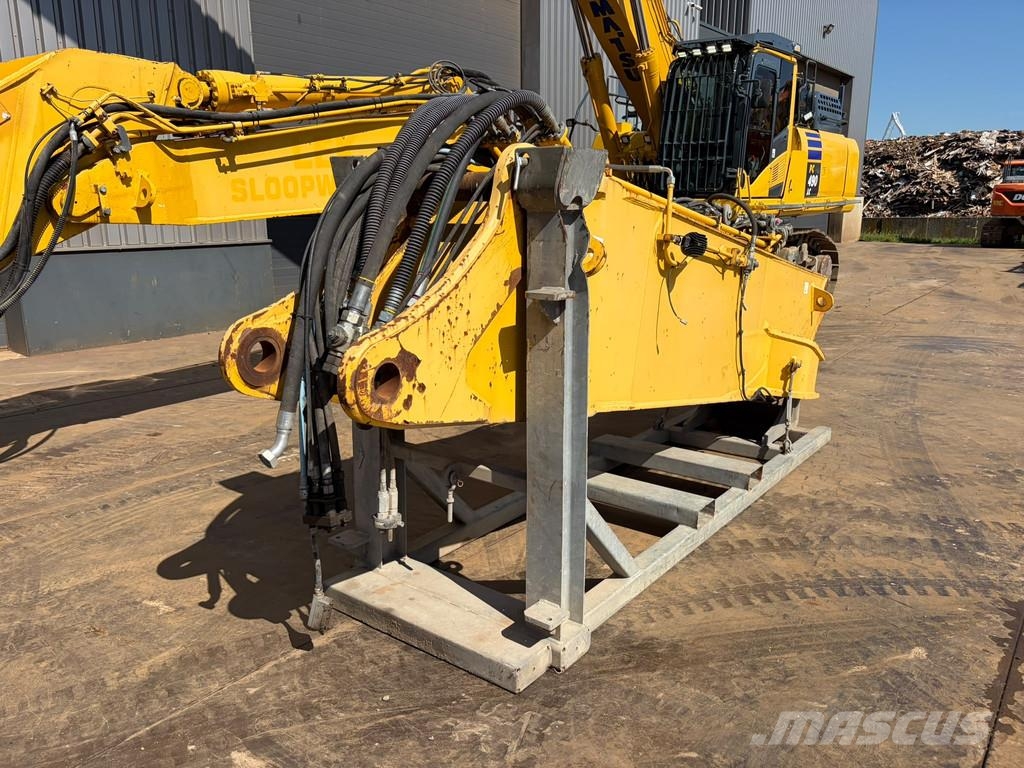 Komatsu PC490HRD-10 - 28m Demolition Boom Гусеничные экскаваторы