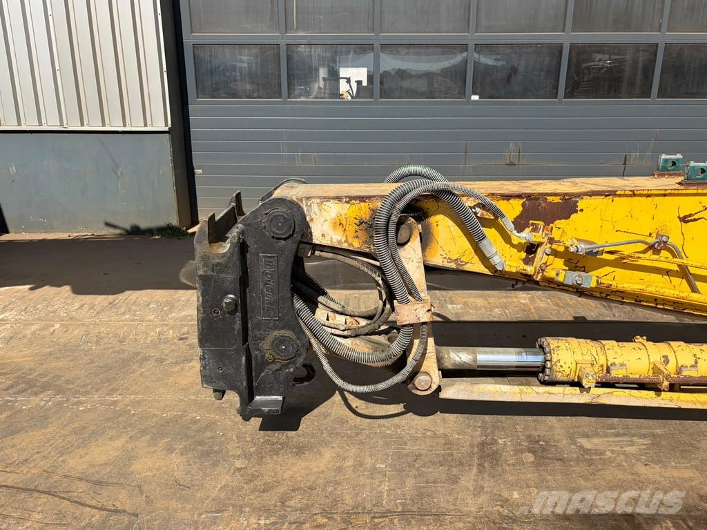 Komatsu PC490HRD-10 - 28m Demolition Boom Гусеничные экскаваторы