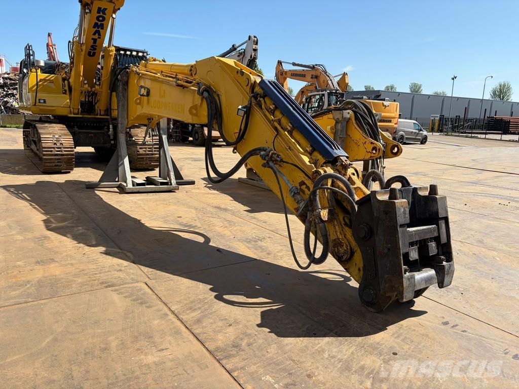 Komatsu PC490HRD-10 - 28m Demolition Boom Гусеничные экскаваторы