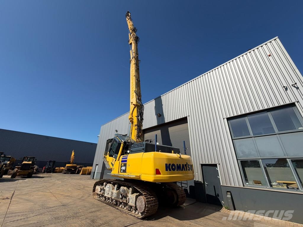 Komatsu PC490HRD-10 - 28m Demolition Boom Гусеничные экскаваторы