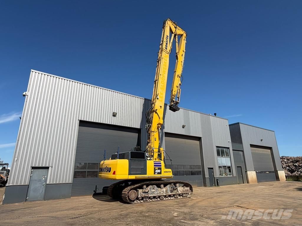 Komatsu PC490HRD-10 - 28m Demolition Boom Гусеничные экскаваторы