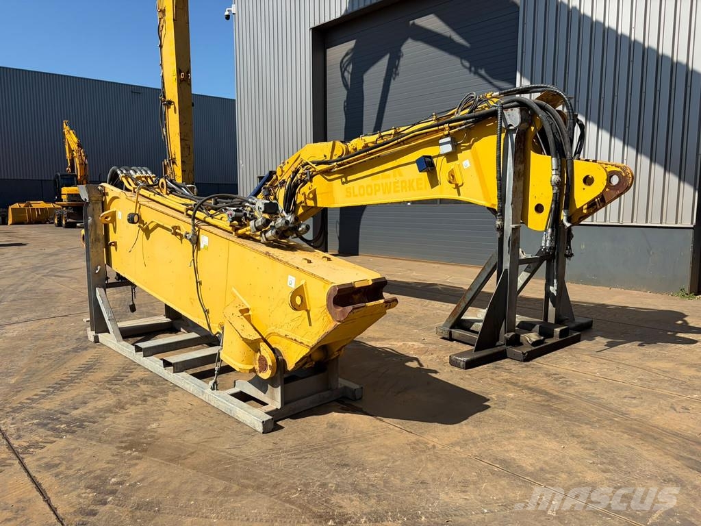 Komatsu PC490HRD-10 - 28m Demolition Boom Гусеничные экскаваторы