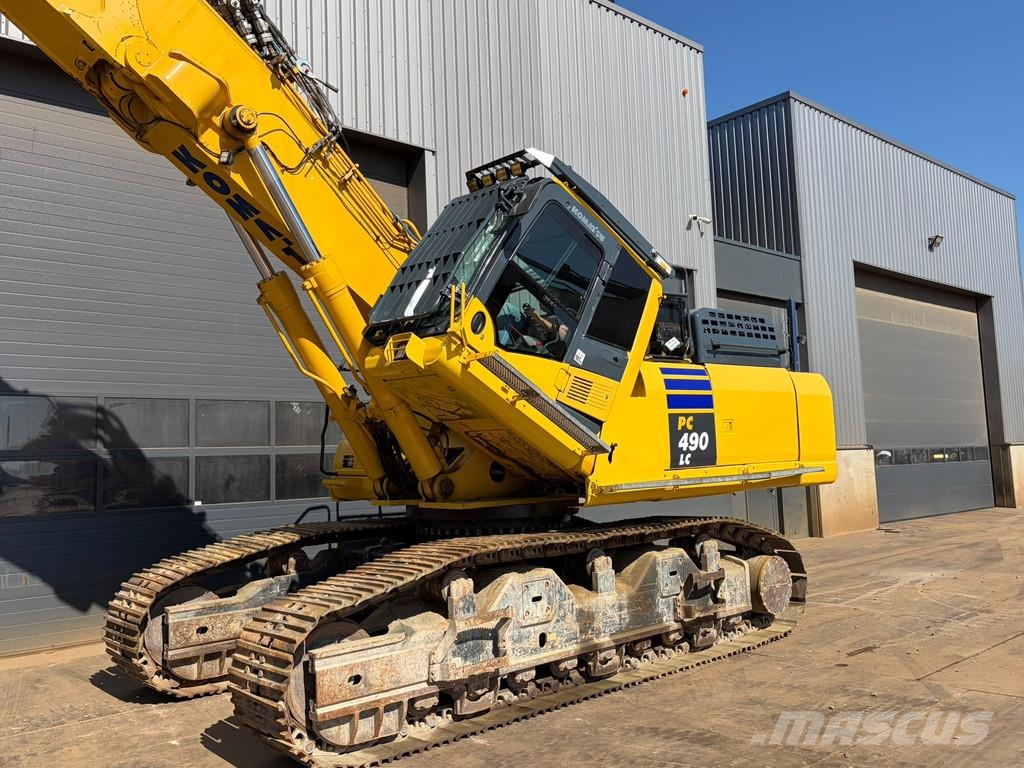 Komatsu PC490HRD-10 - 28m Demolition Boom Гусеничные экскаваторы