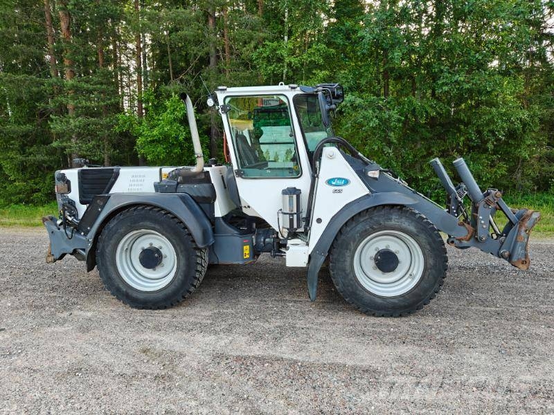 Wille 665 Kompaktie traktori
