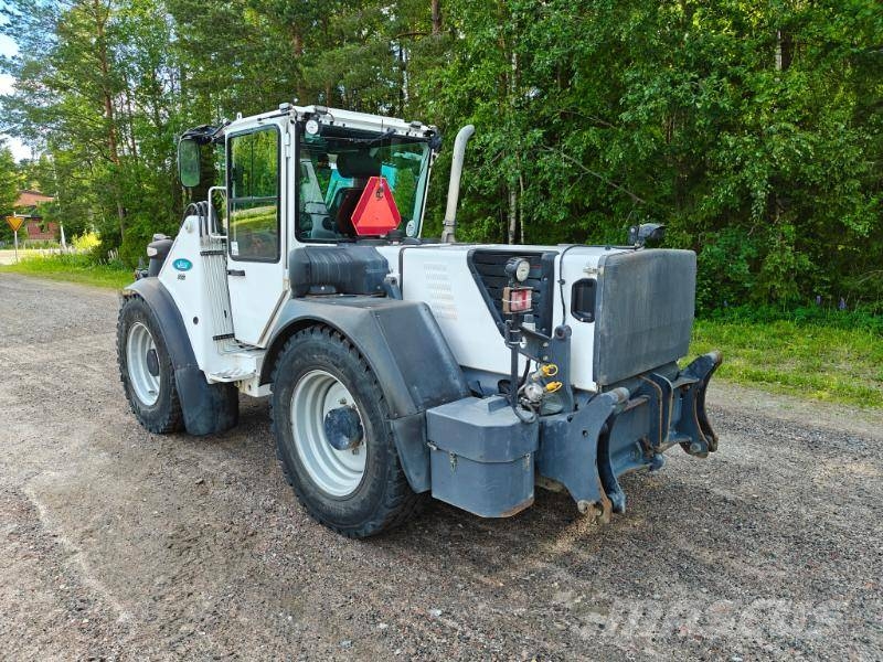 Wille 665 Kompaktie traktori