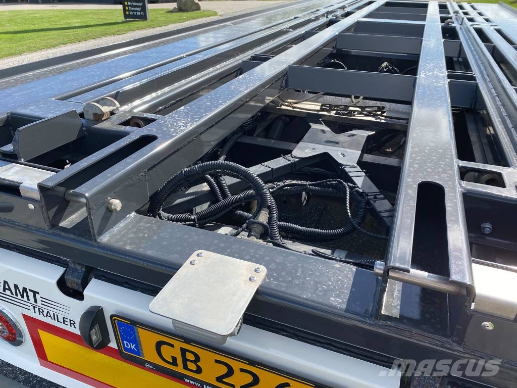 AMT KO360 3 akslet overføringskærre 6.600 mm Prikabinama priekaba
