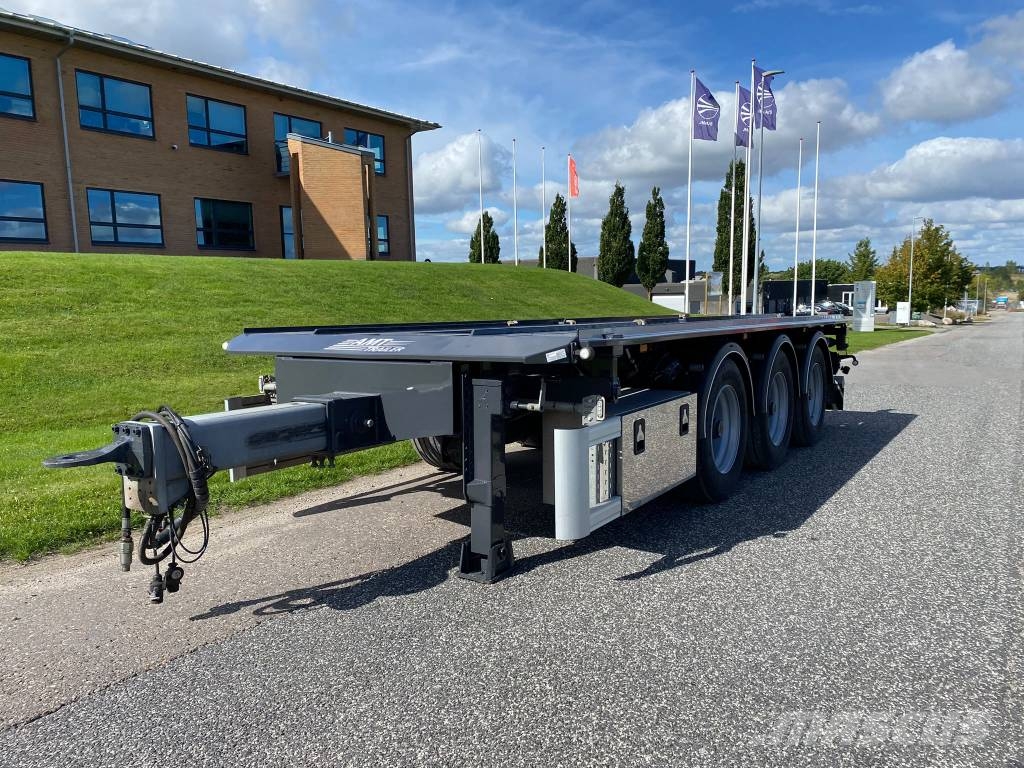 AMT KO360 3 akslet overføringskærre 6.600 mm Prikabinama priekaba