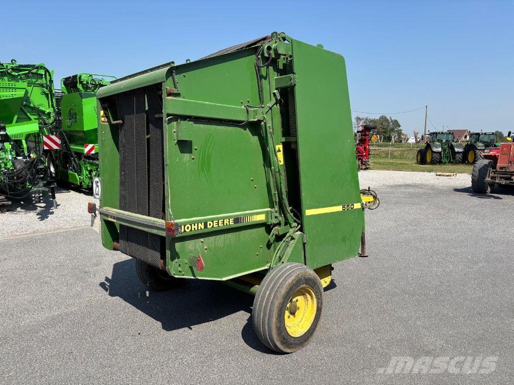 John Deere 550 Pyöröpaalaimet