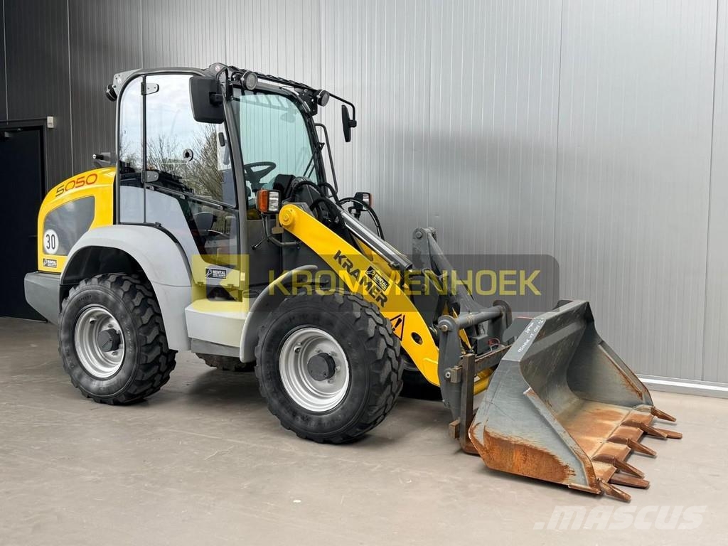 Kramer 5050 لوادر بعجل