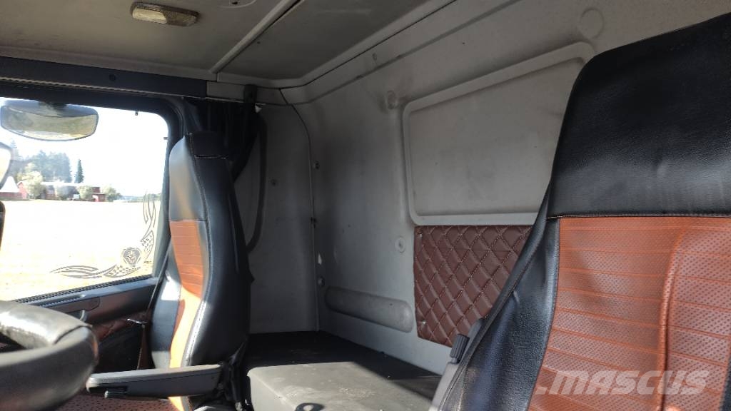 Scania R500 8x2 vl-laite+nosturipeti 30-40tn nosturille Camiones desmontables