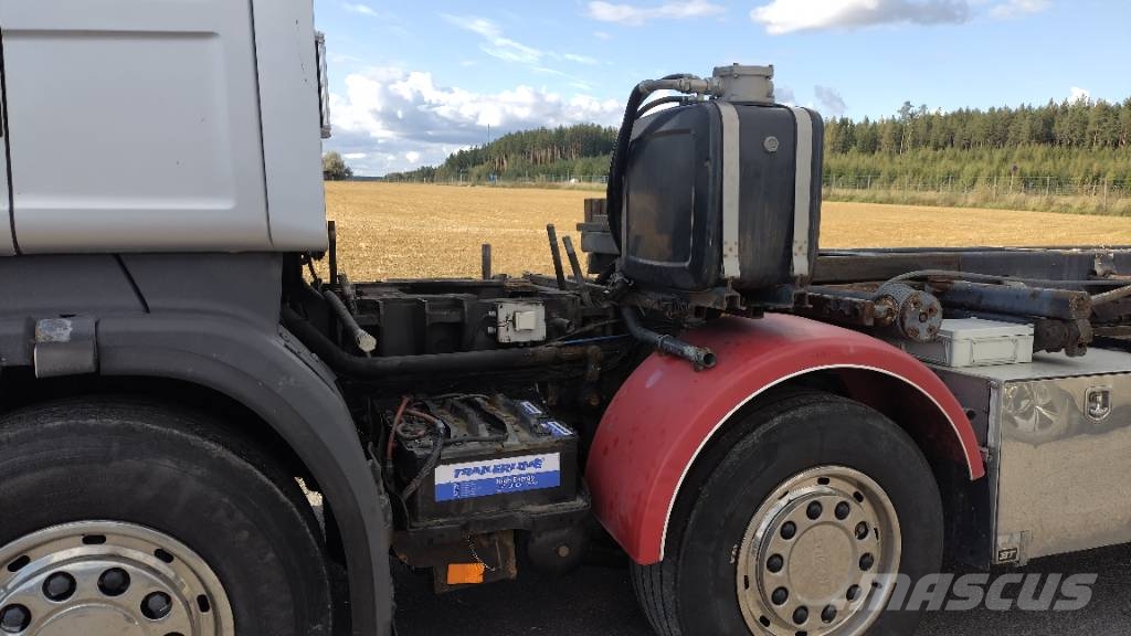 Scania R500 8x2 vl-laite+nosturipeti 30-40tn nosturille Camiones desmontables