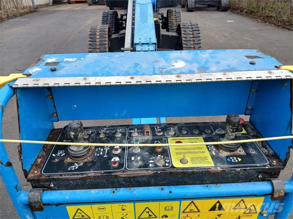 Genie S-65 TRAX (2745) Zglobne dvižne ploščadi