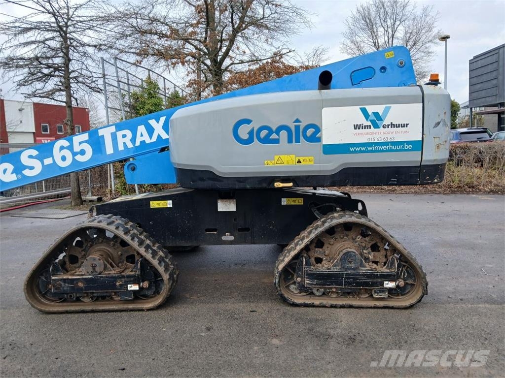 Genie S-65 TRAX (2745) Zglobne dvižne ploščadi