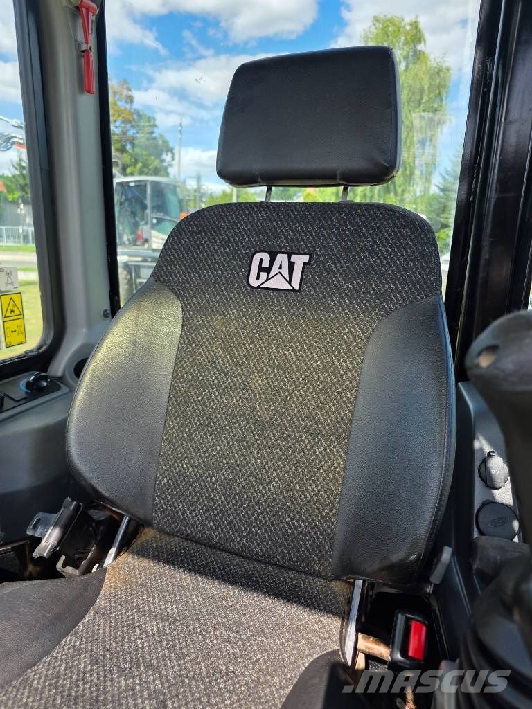 CAT 305.5 E CR Mini ekskavatori < 7 t