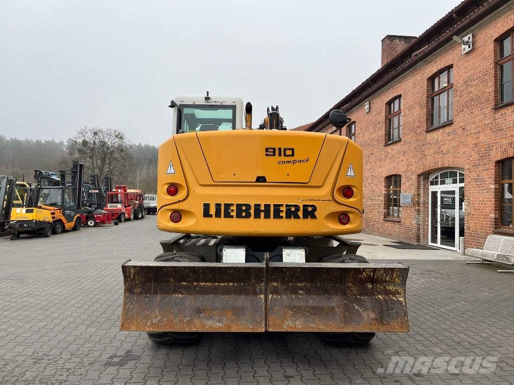 Liebherr A 910 Comp Excavadoras de ruedas