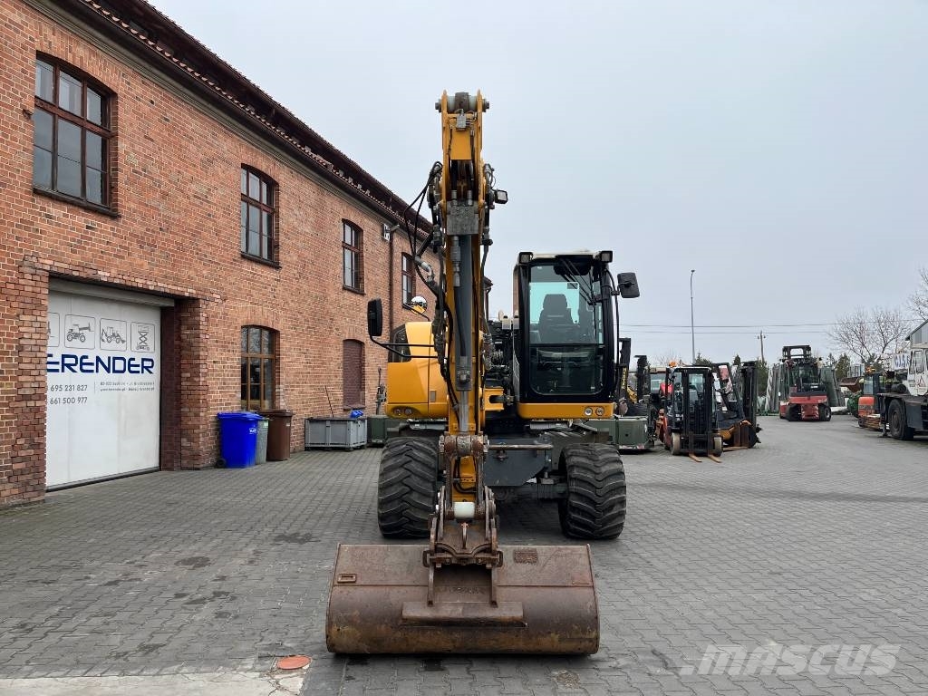 Liebherr A 910 Comp Excavadoras de ruedas