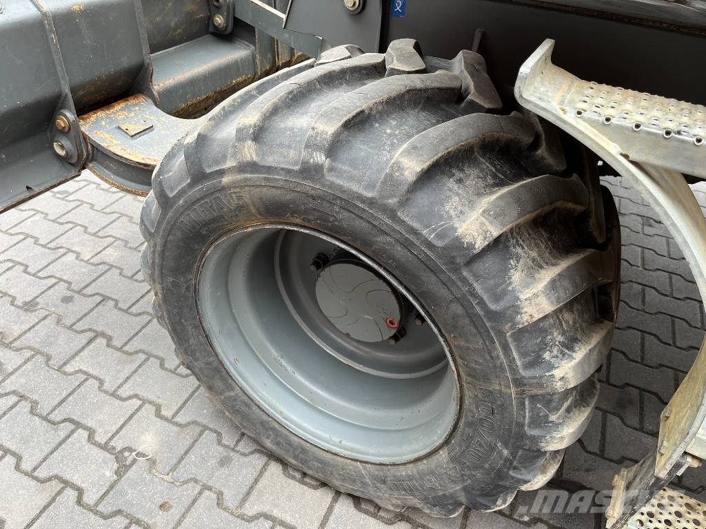 Liebherr A 910 Comp Excavadoras de ruedas