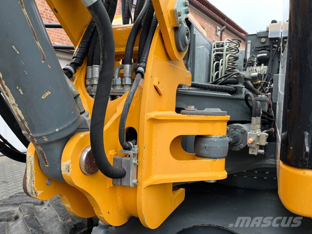 Liebherr A 910 Comp Excavadoras de ruedas