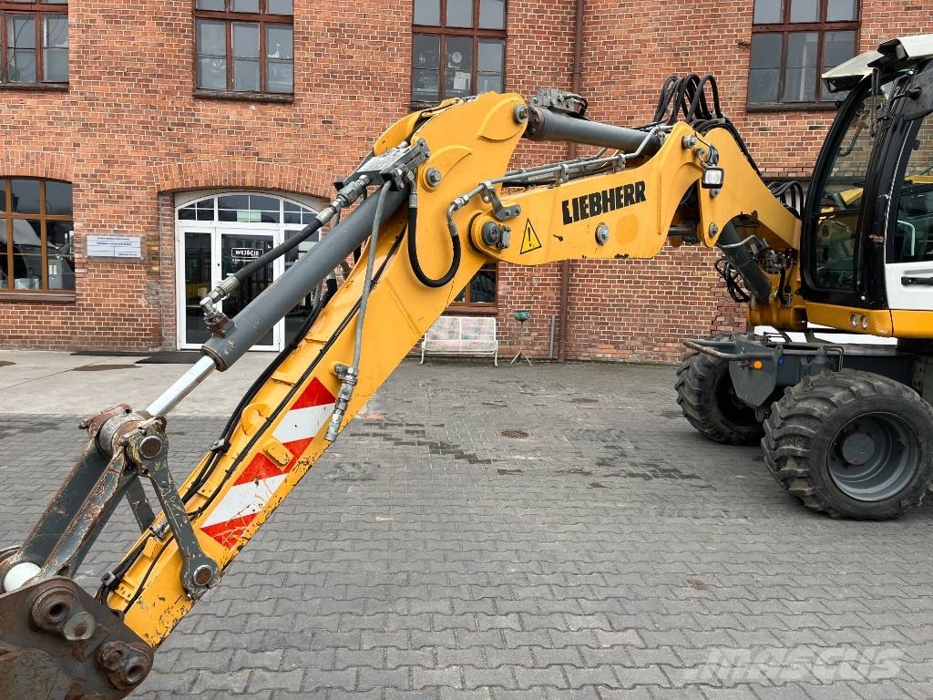 Liebherr A 910 Comp Excavadoras de ruedas
