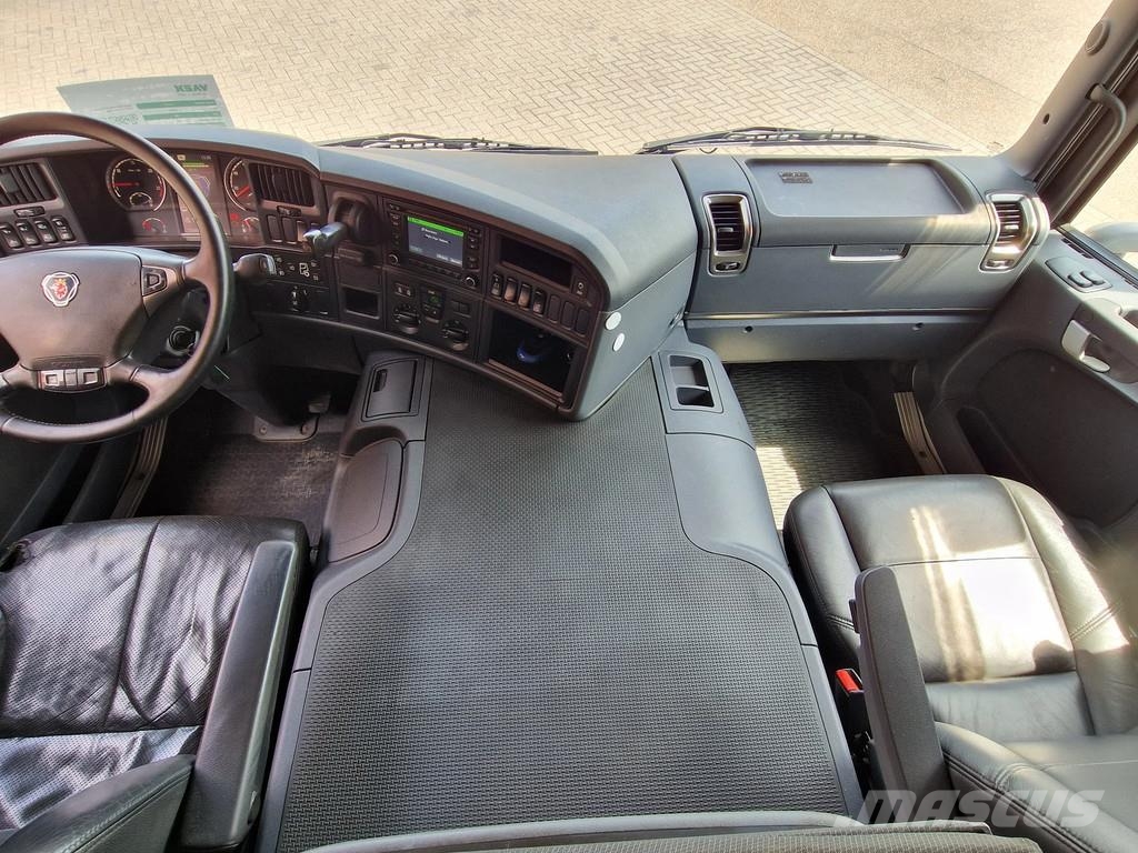 Scania P280 4x2 - Box with sidedoors - Zepro loadlift - F Фургони