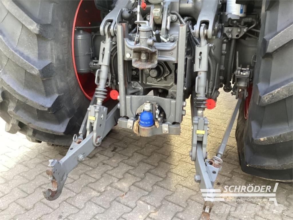 Fendt 718 VARIO S4 PROFI PLUS Ciągniki rolnicze