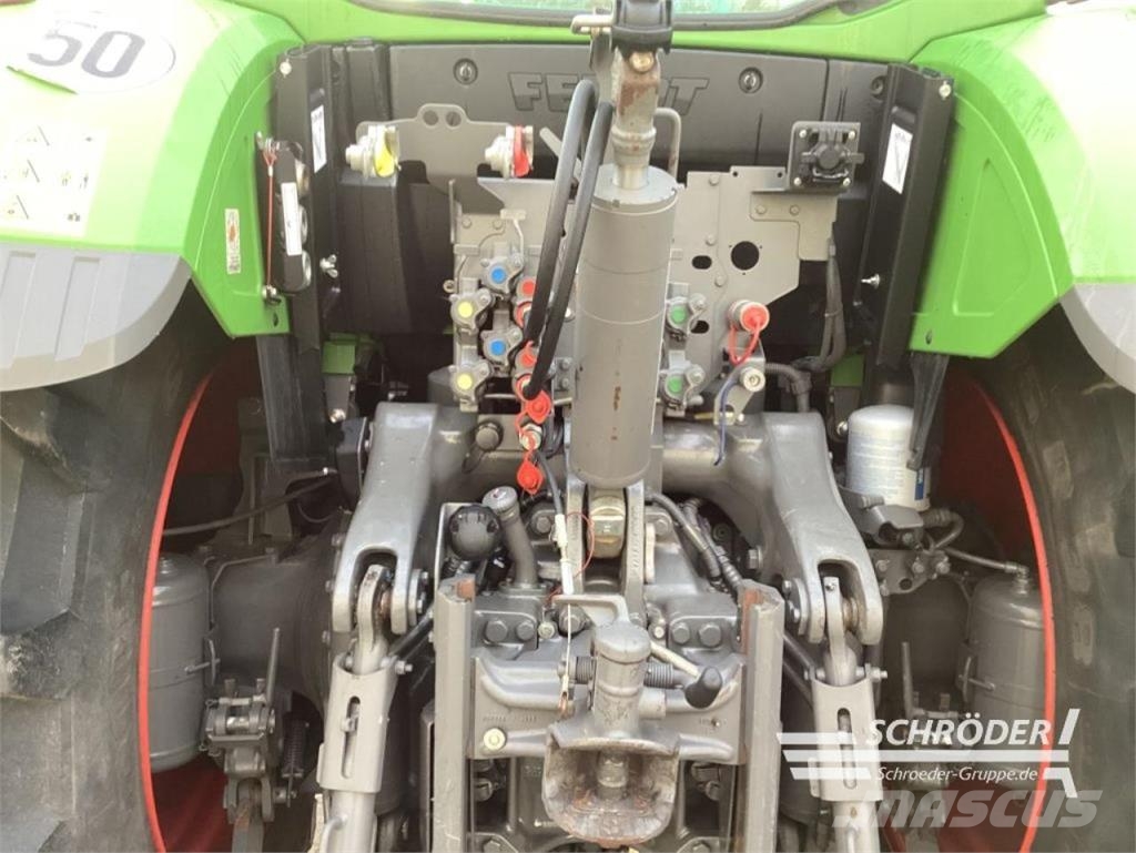 Fendt 718 VARIO S4 PROFI PLUS Ciągniki rolnicze