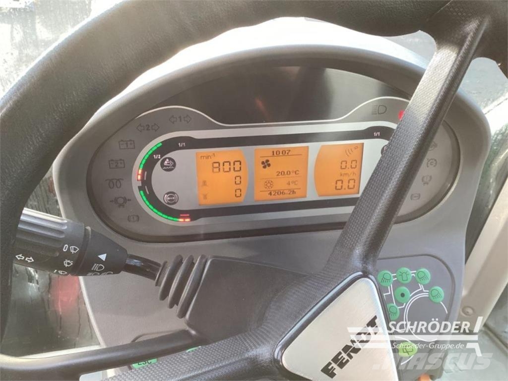 Fendt 718 VARIO S4 PROFI PLUS Ciągniki rolnicze