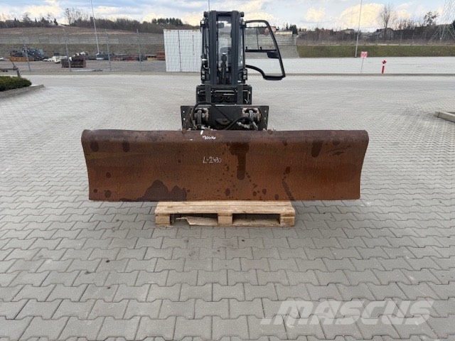New Holland Blade for Excavator Blades