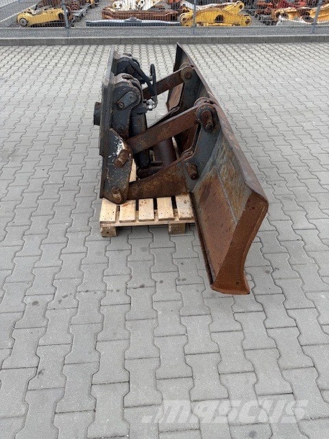 New Holland Blade for Excavator Blades