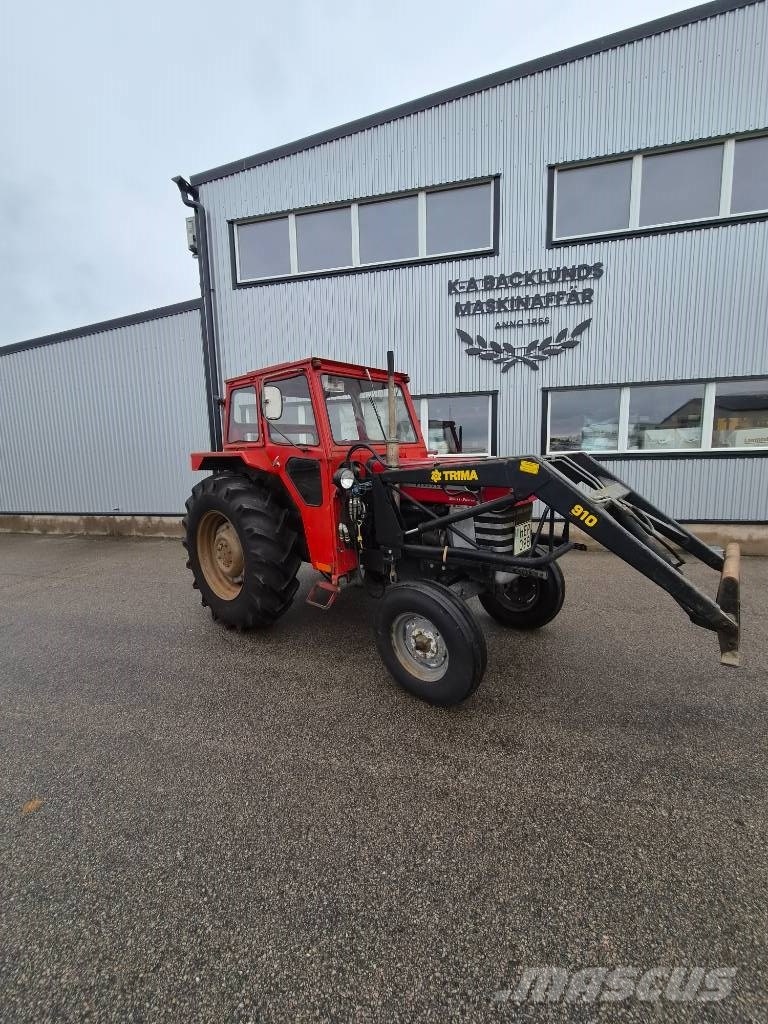 Massey Ferguson 165 Traktori