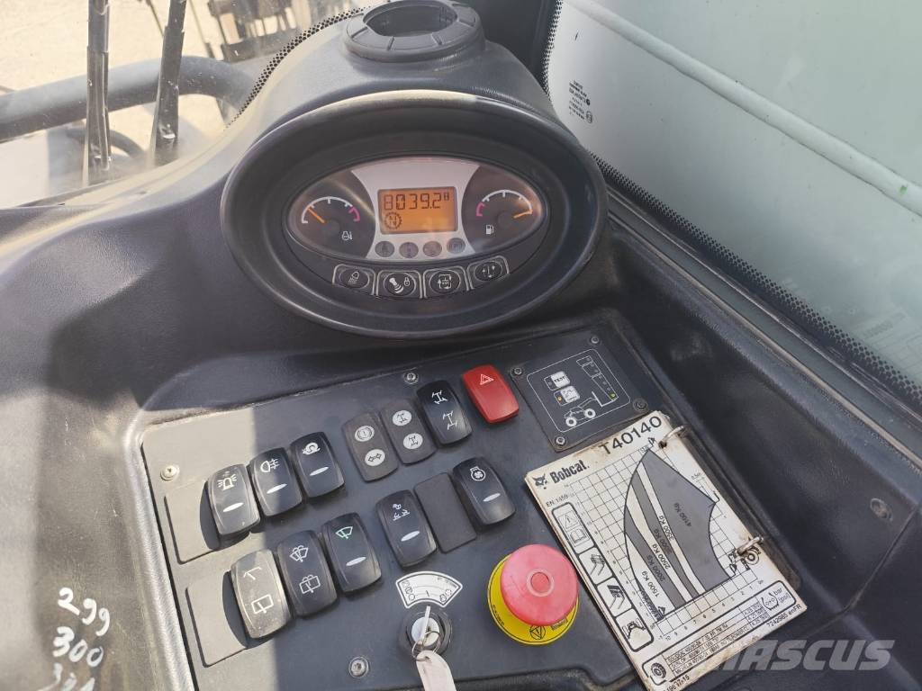 Bobcat T 40.140 مناولات متداخلة