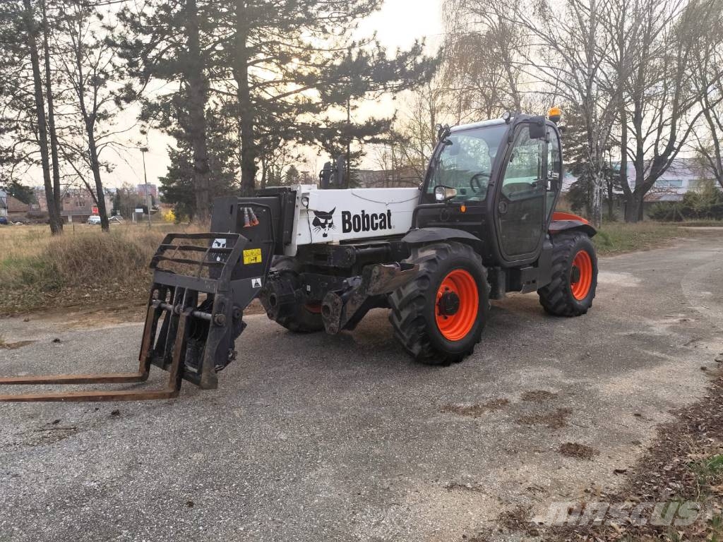 Bobcat T 40.140 مناولات متداخلة